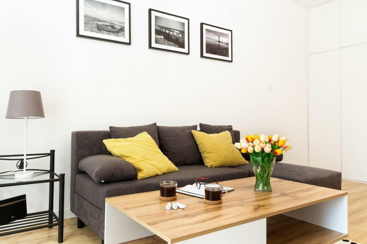 Apartments Zajezdnia Wrzeszcz Gdansk Grudziadzka By Noclegi Renters ภายนอก รูปภาพ